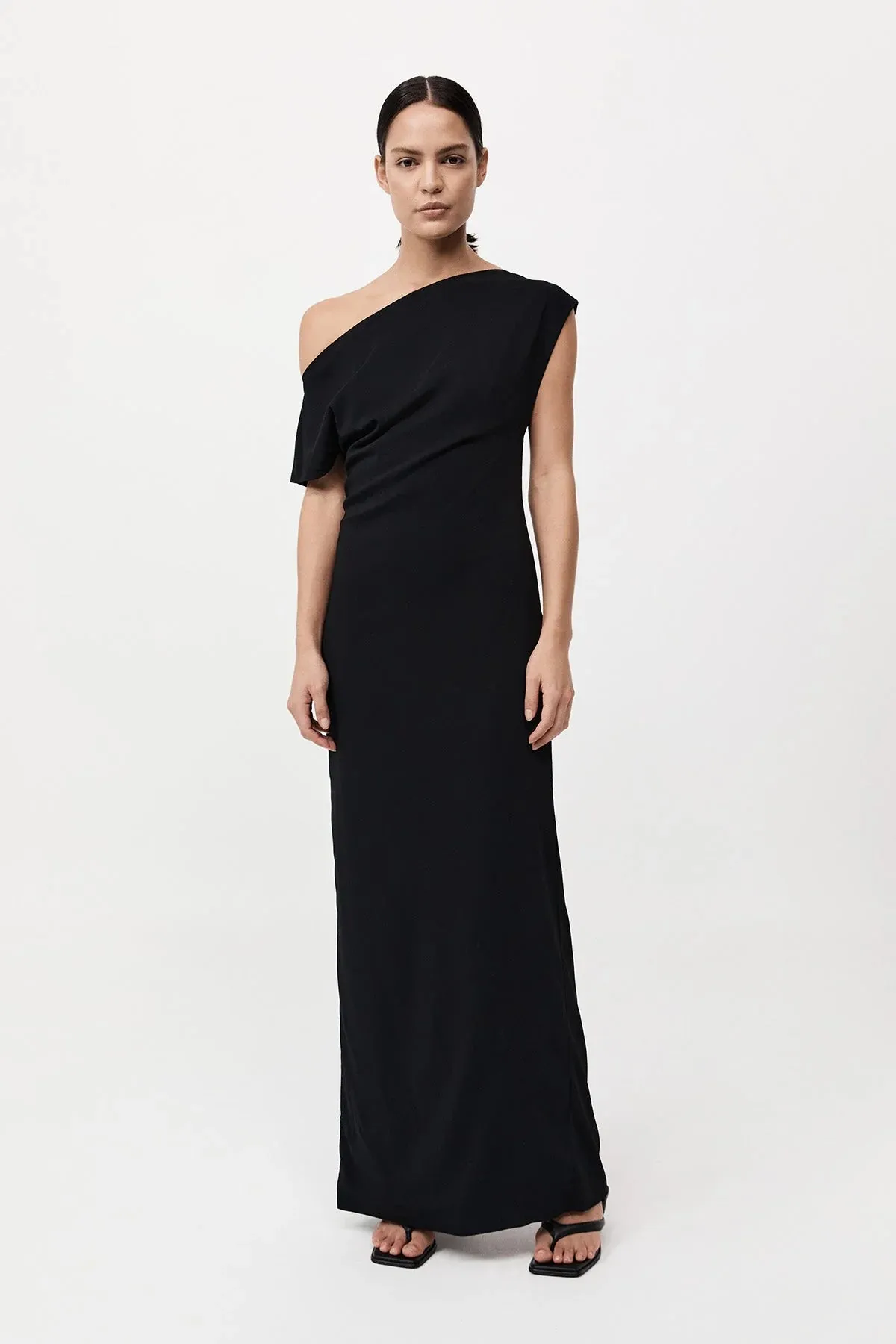 Asymmetric Off Shoulder Dress in Black