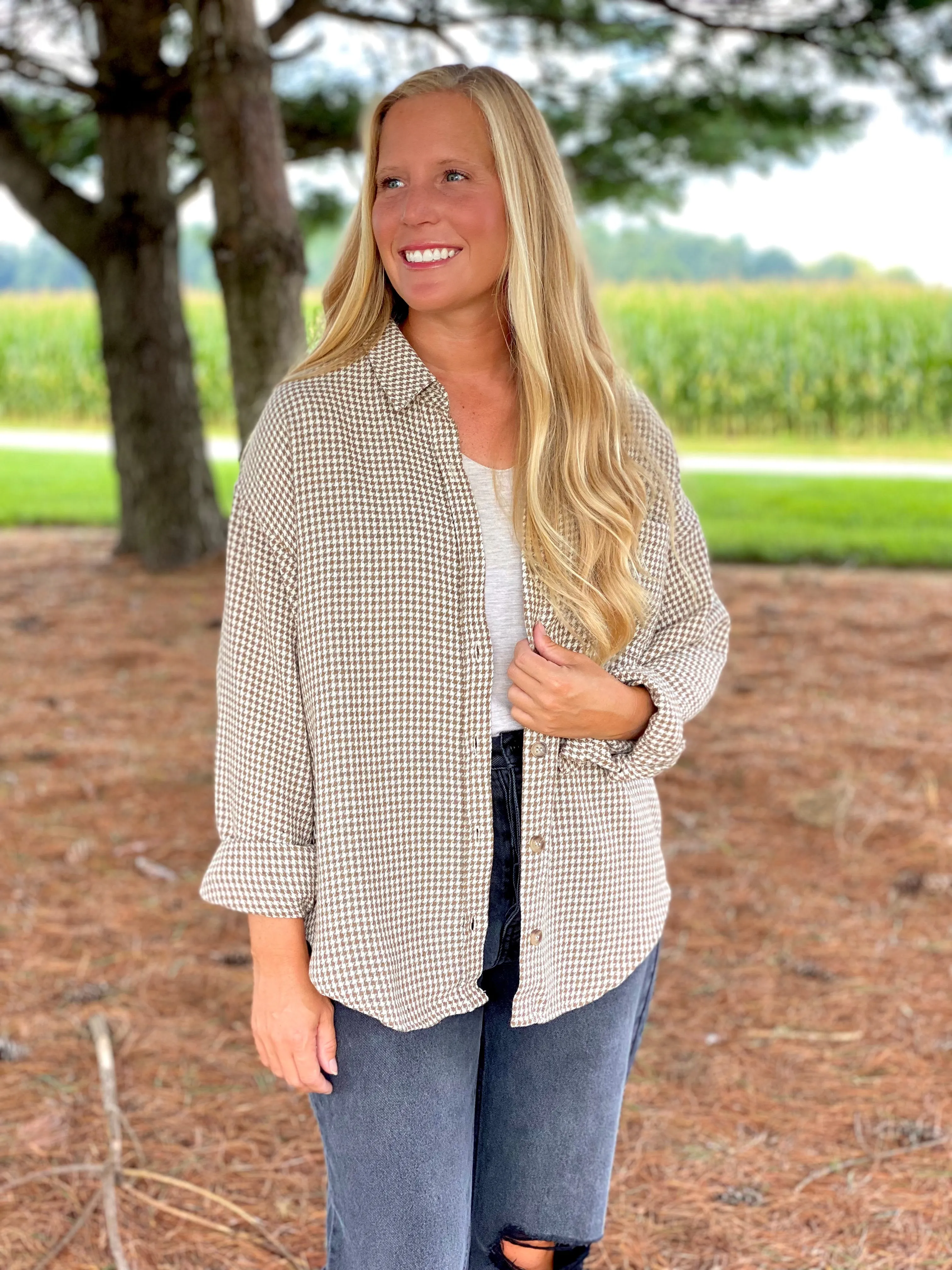 Taupe Houndstooth Shacket